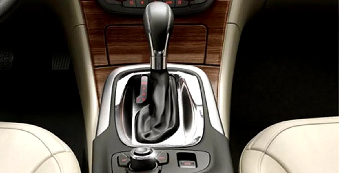 Opel anunţă trei noi transmisii