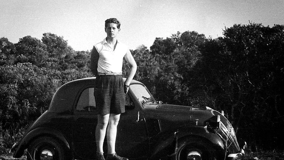 Automobilele lui Mihai I, cel mai pasionat conducător român de maşini