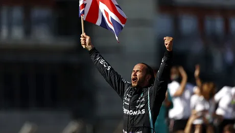 Lewis Hamilton a câștigat Marele Premiu al Marii Britanii. Podiumul a fost completat de Verstappen și Norris