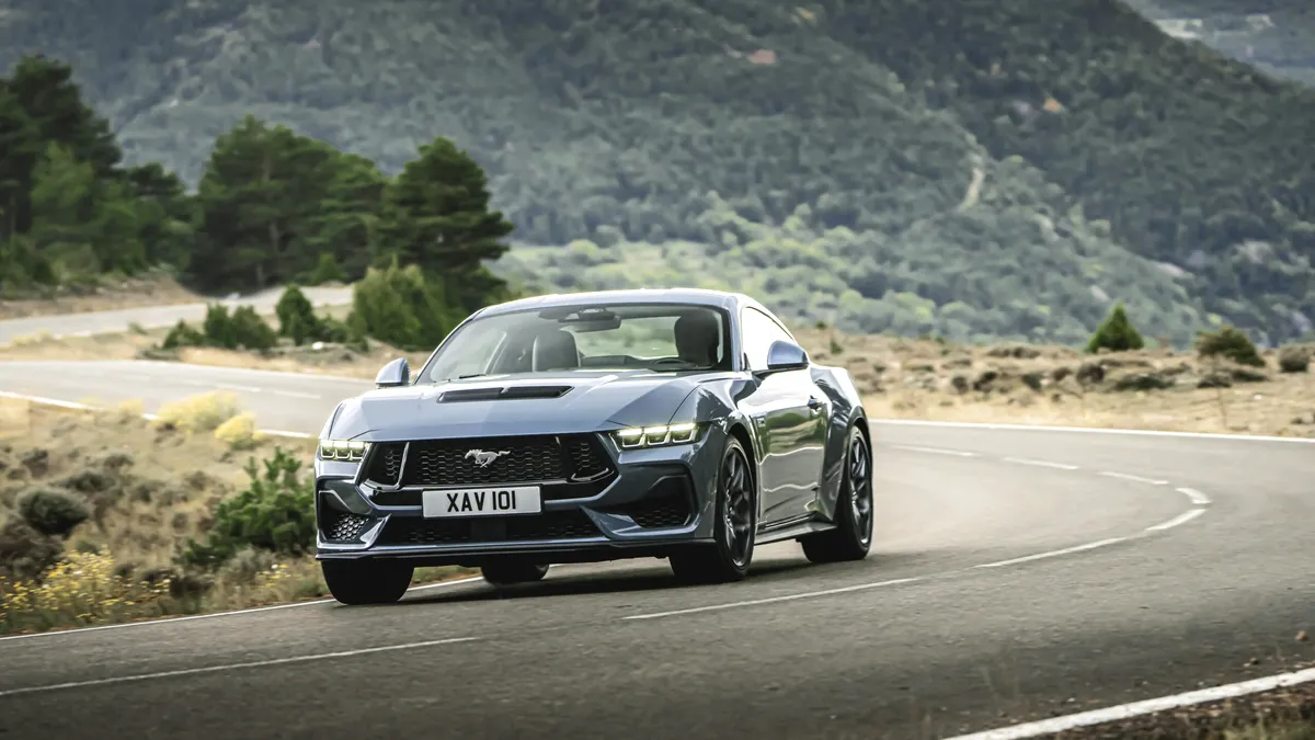 Noul Ford Mustang este disponibil acum și în Europa. Cât costă sportiva americană în România?