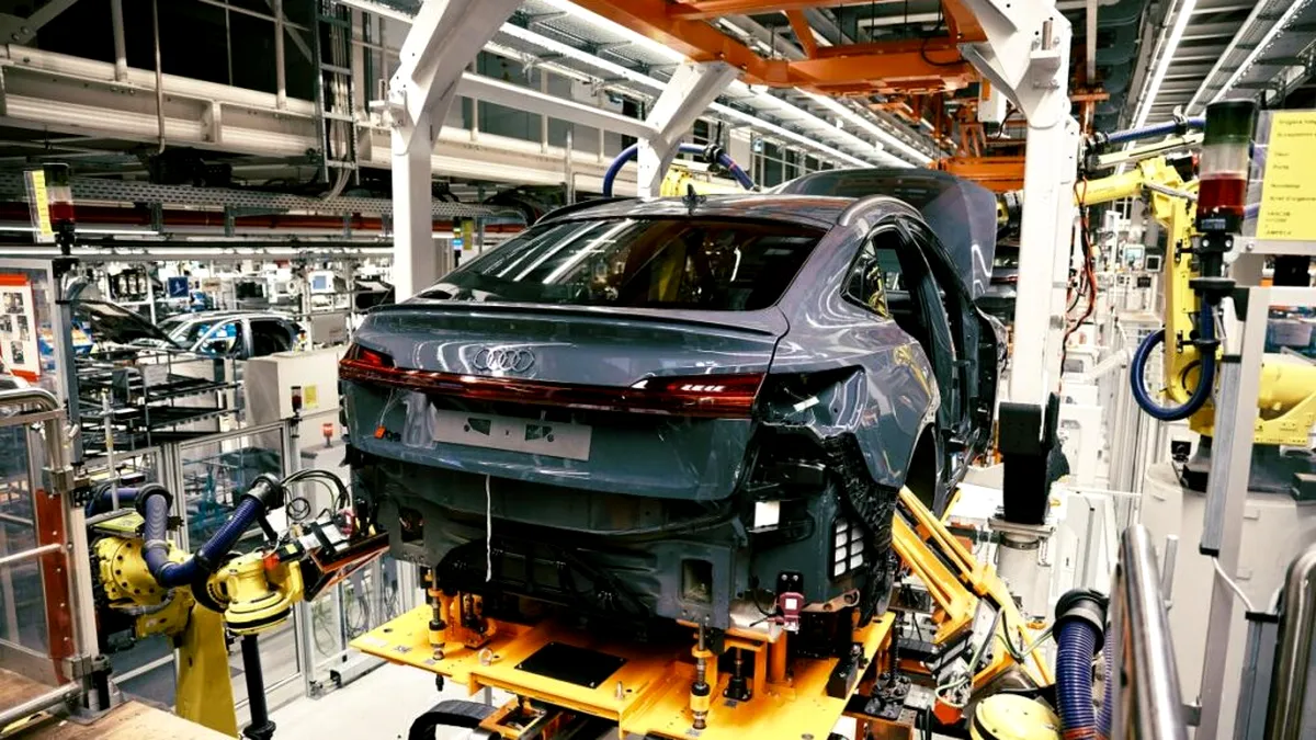 Noul model Audi Q8 e-tron este produs la fabrica din Bruxelles