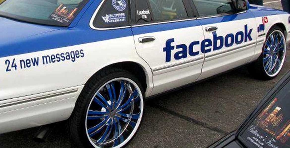 Autorităţile vor interzicerea facebook şi twitter în maşini, pentru creşterea siguranţei în condus