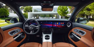 Mercedes-Benz a prezentat primele imagini cu viitorul GLB, oferind o privire asupra interiorului și a noilor tehnologii