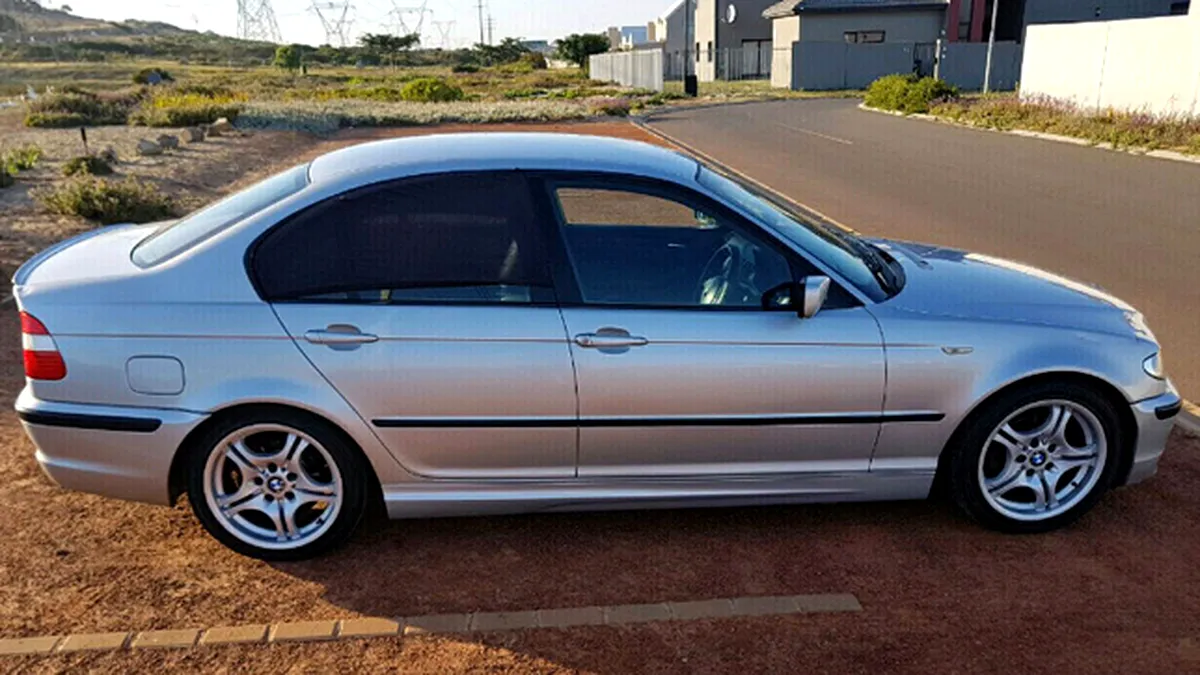 Şi-a vândut maşina, dar apoi a furat-o şi a dus-o la dezmembrări. Poveste cu maşini cu numere de Bulgaria