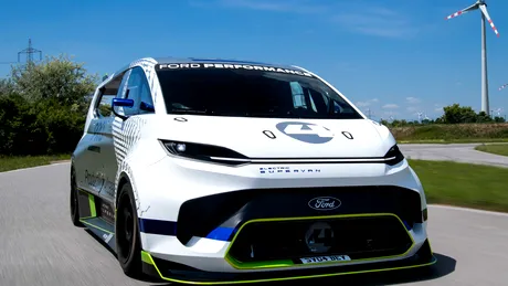 Ford Pro Electric SuperVan Concept: 2.000 CP și 0-100 km/h în mai puțin de 2 secunde! (cu video)