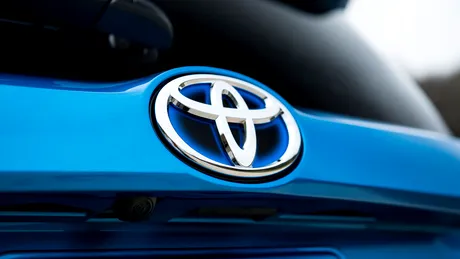 Toyota recheamă 1,2 milioane de maşini în Europa. Ce modele sunt afectate