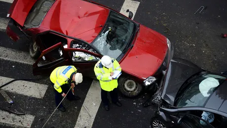 8 mizerii pe care le faci şi le provoci când parchezi aiurea