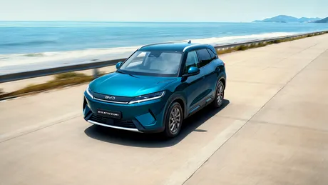 BYD lansează Atto 2 DM-i în România. Cel mai ieftin SUV plug-in are un preț de pornire de 25.600 de euro
