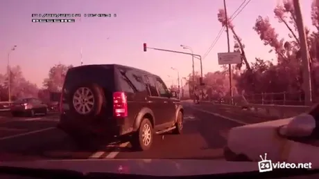 VIDEO: Mad Max în traficul rusesc