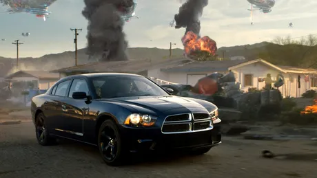 Dodge Charger fuge de extratereştri într-o nouă reclamă: Defiance. VIDEO