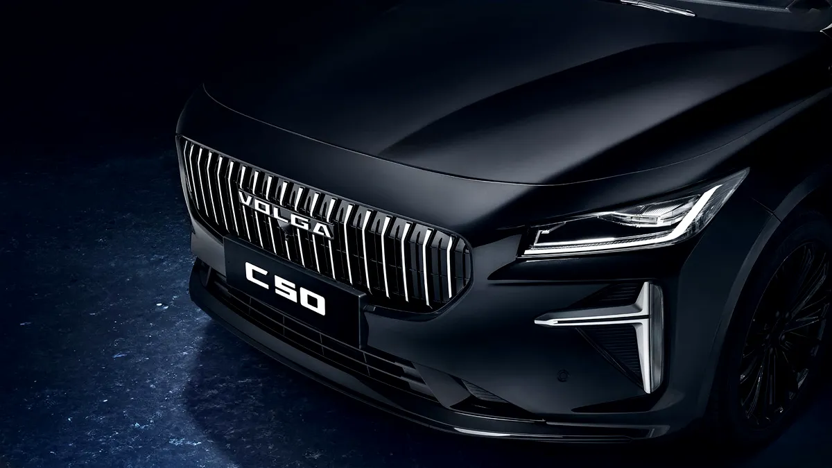 Brandul Volga s-a relansat în Rusia! Modelul K50 este produs de Geely într-o fostă fabrică Volkswagen