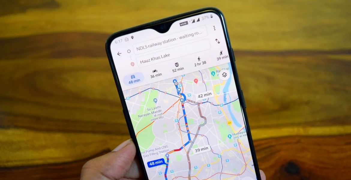 Google Maps introduce funcţia pe care şi-o doresc toţi şoferii români: semnalarea radarelor