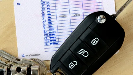 Autoturisme, motociclete, dube și tractoare pe care ai voie să le conduci, în 2026, cu permis Categoria B