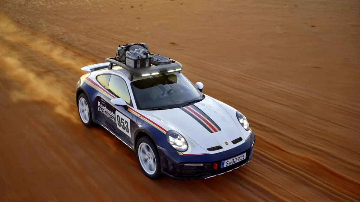 Porsche prezintă 911 Dakar, un supercar dedicat off-road-ului