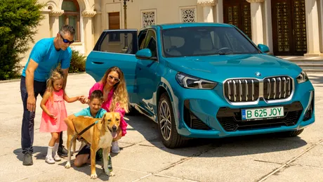 BMW România susține campania de adopție a câinilor