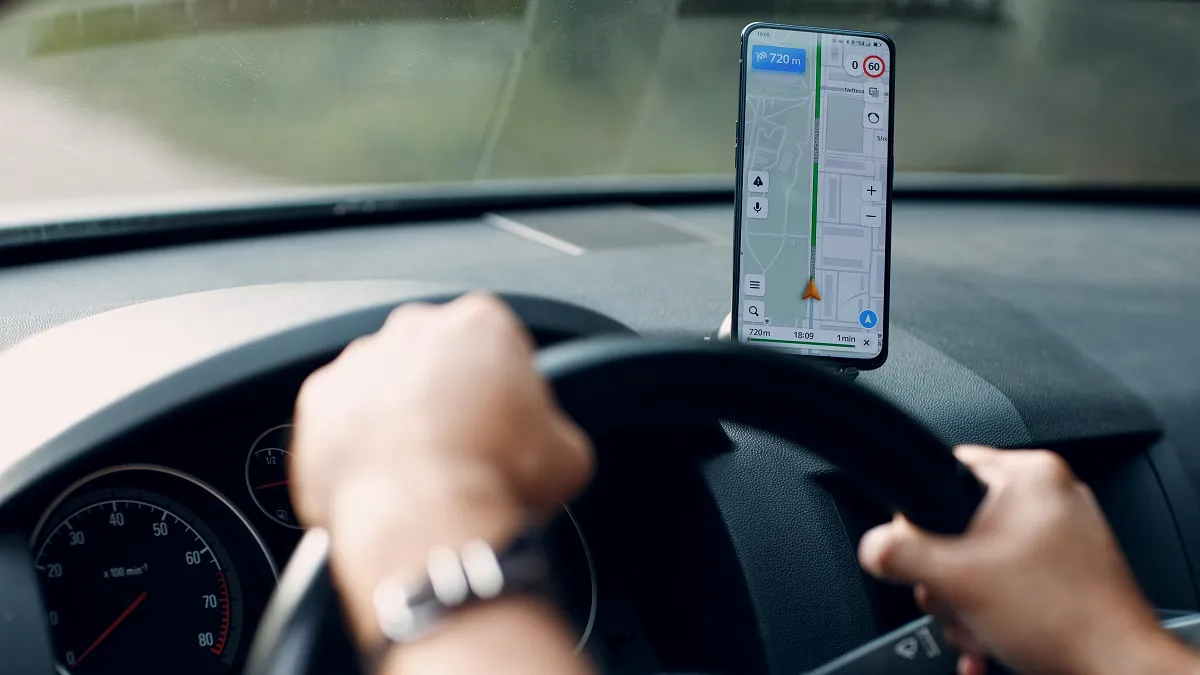 Cele patru tipuri de notificări ale echipajelor de Poliție din Waze, explicate. Aplicația devine un „asistent colectiv” de condus