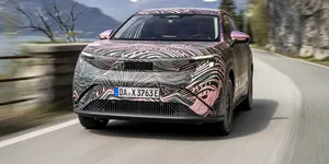 <span class='prepend'>Foto</span> | Apar noi detalii despre Škoda Peaq, vârful de lance al cehilor. Autonomie de peste 600 de kilometri, portbagaj de peste 1.000 de litri și baterii de până la 91 kWh