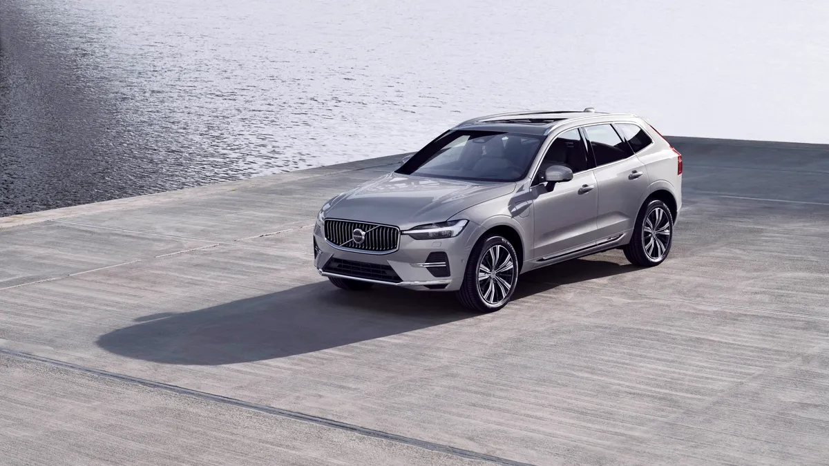 Noul Volvo XC60 facelift – Mai inteligent ca niciodată