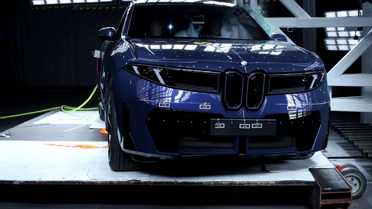 Cât de sigur este un BMW iX3 la testele Euro NCAP? Primul model care a fost supus noilor teste de siguranță