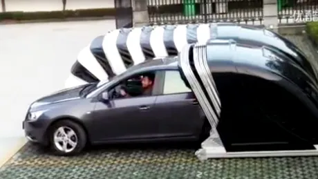 În China, prelata auto a ajuns la un cu totul alt nivel [VIDEO]