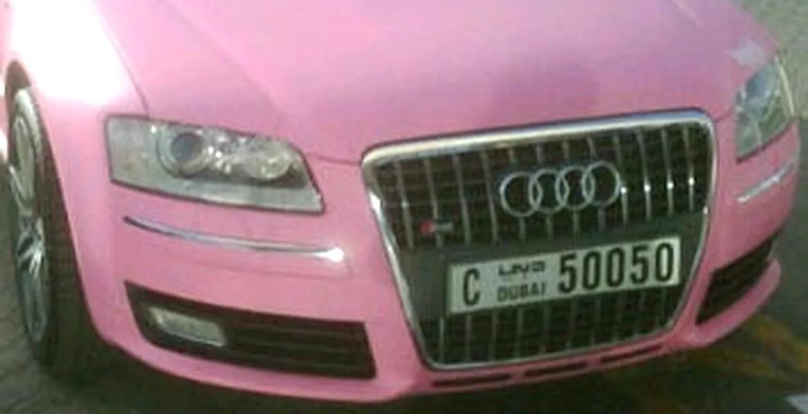 Audi S8 roz