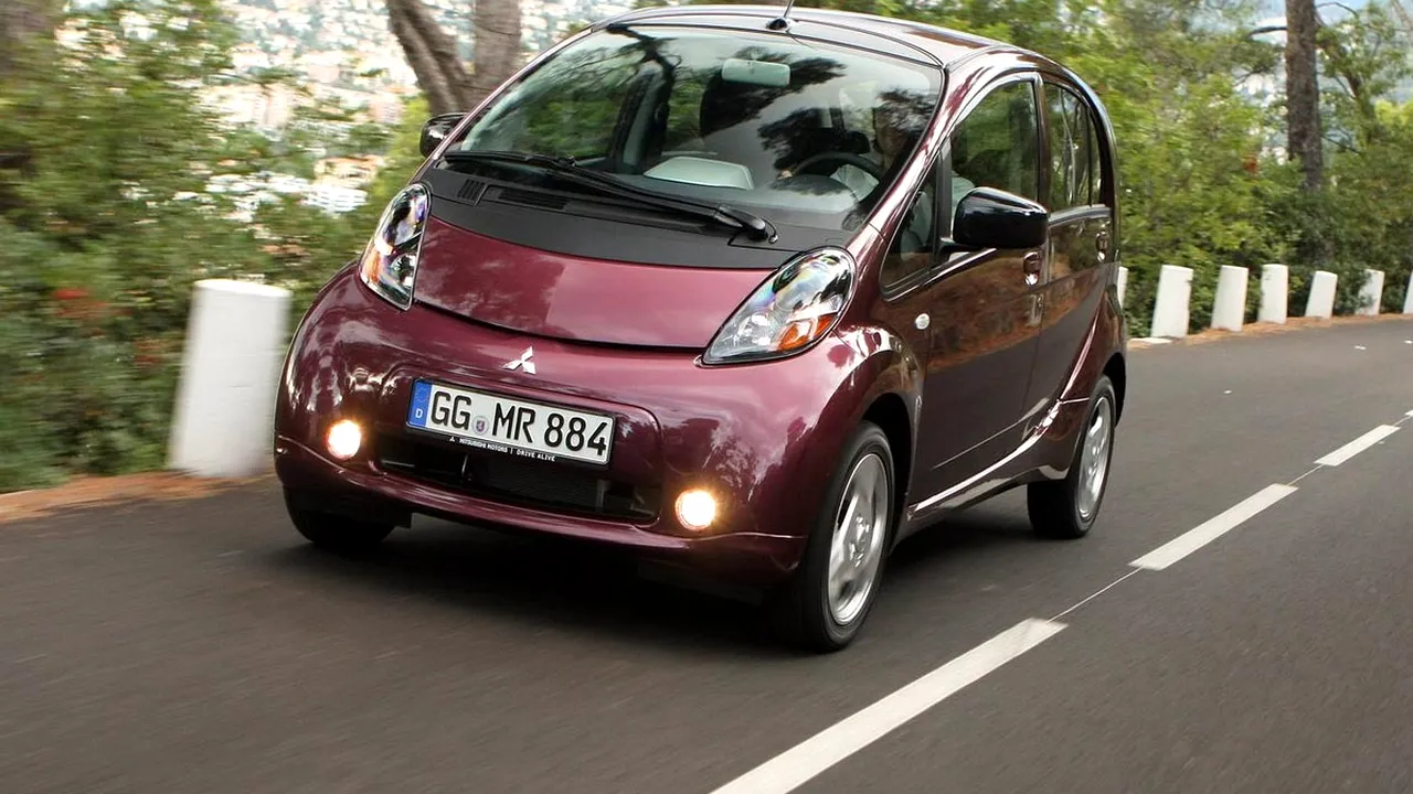 3-mitsubishi-i-miev-2011-1600x1200-wallpaper-0c 