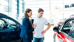 Programul Rabla 2025: Fondurile pentru mașini cu motoare clasice, aproape epuizate. Câți bani mai sunt disponibili