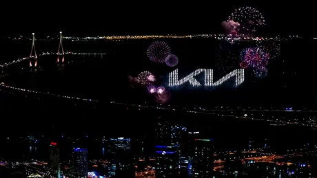 Kia prezintă oficial noul logo și noul slogan într-o ceremonie de record mondial