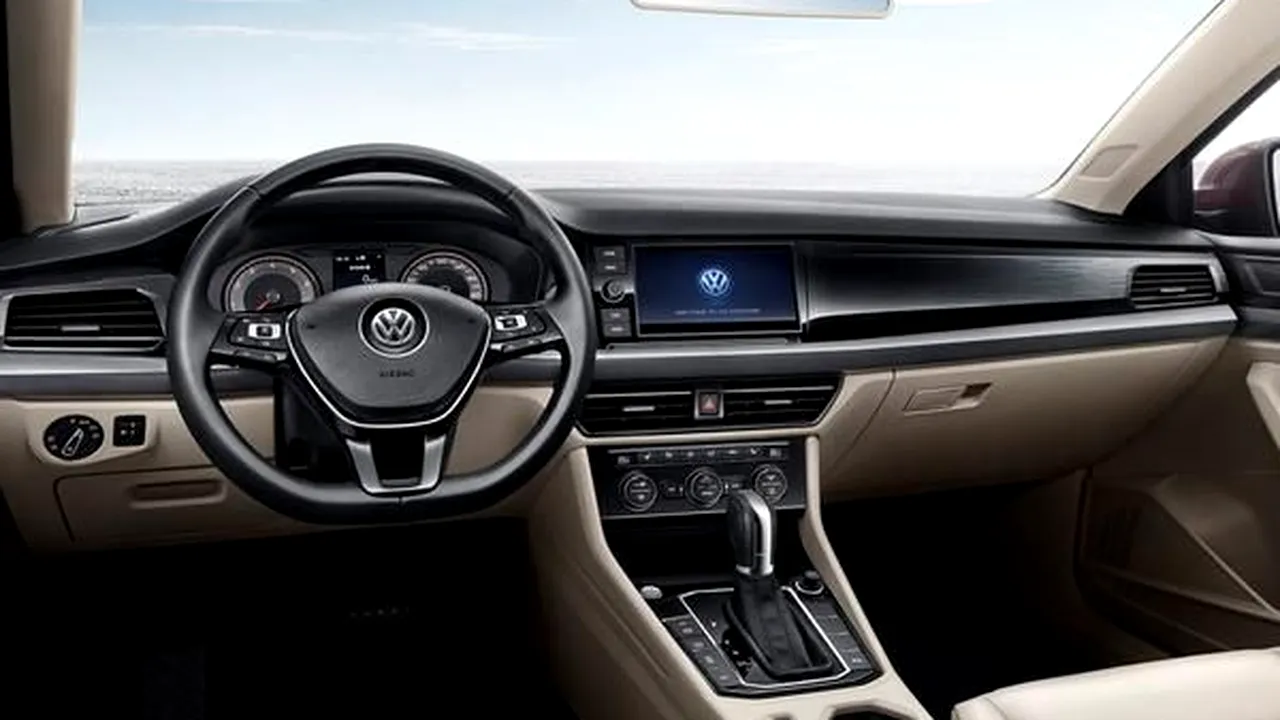 1-2019-volkswagen-lavida-plus-china-18-1 