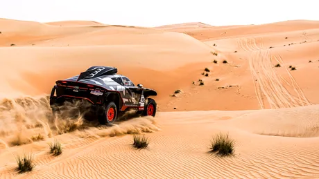 Audi RS Q e-tron a câștigat Abu Dhabi Desert Challenge