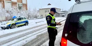 Peste 500 de permise auto, suspendate într-o singură zi de Poliția Rutieră. Viteza și alcoolul, principalele abateri