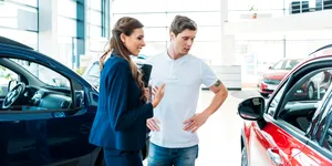 Programul Rabla 2025: Fondurile pentru mașini cu motoare clasice, aproape epuizate. Câți bani mai sunt disponibili