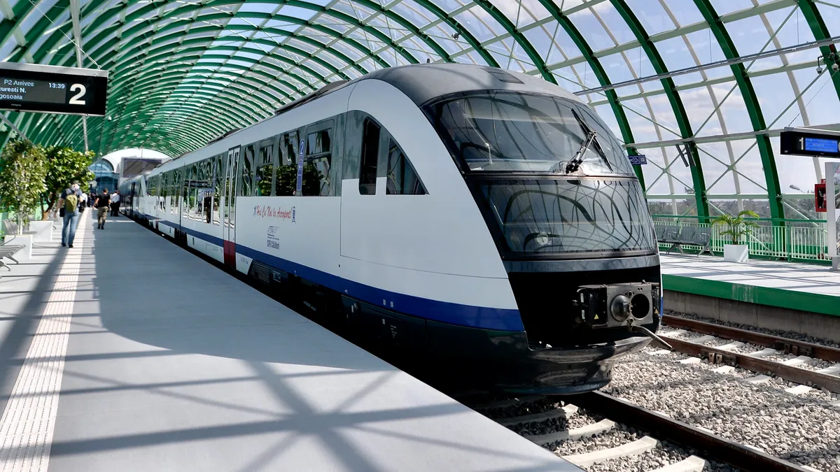Două noi orașe din România vor avea trenuri metropolitane. Au fost aprobate proiectele pentru Brașov și Târgu Mureș
