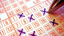 Report de peste 1,7 milioane de euro la Loto 6/49. Trageri speciale de Anul Nou