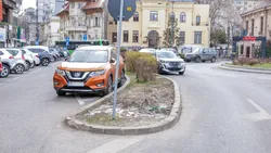 Primăria Capitalei are, de acum, dreptul de a ridica mașinile parcate neregulamentar. În ce zone poate acționa primăria?