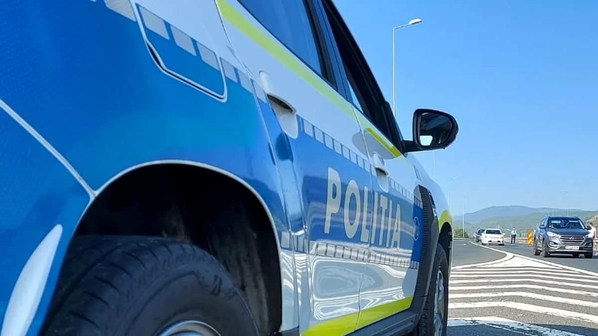 Patru TIR-uri şi un autoturism au intrat în coliziune pe o șosea din Olt - VIDEO