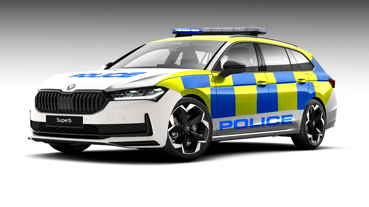 Când performanța întâlnește datoria: noua Skoda Superb intră în serviciul de urgență din UK