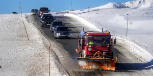 Infotrafic: strat de zăpadă pe mai multe șosele din țară