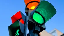 Marea modificare la semafoare a intrat în vigoare: ce trebuie să facă șoferii?!