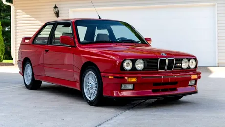 Un BMW M3 din 1988 s-a vândut la preț de 4 ori mai mare decât cel al unui M3 nou-nouț
