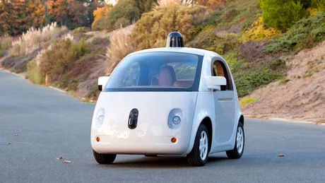 Google a prezentat versiunea funcţională a maşinii sale autonome