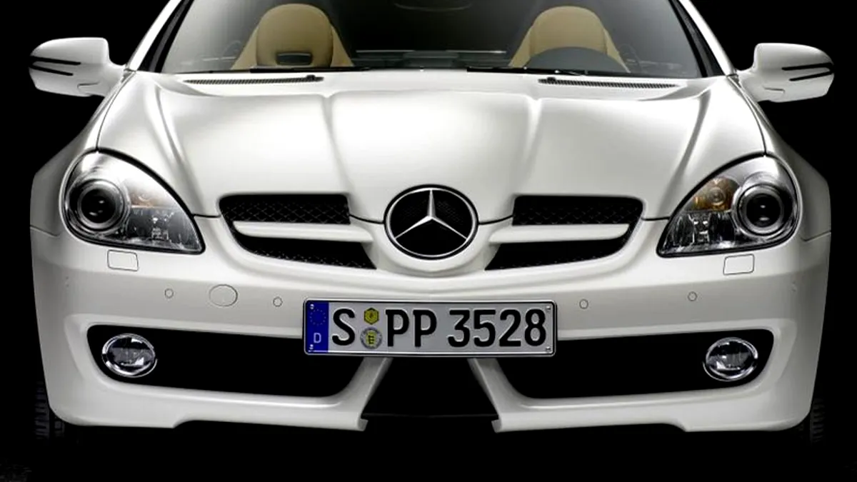 Ediţie specială pentru Italia: Mercedes SLK Naked