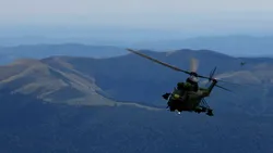 Spectacol aviatic pe cerul Bucegilor: Ediția a III-a a „Spotters Day” aduce aeronavele militare la Crucea de pe Caraiman