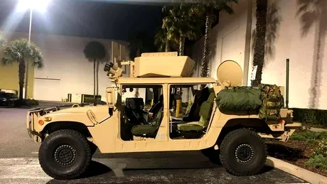 Cu cât se vinde un Humvee care pare pregătit de război? Anunțul se găsește pe eBay - VIDEO