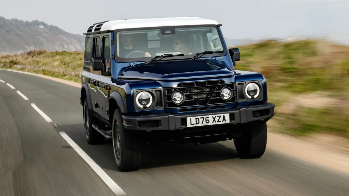 Gama INEOS Grenadier se extinde cu ediția Helmsman. Versiunea SUV-ului rival cu Land Rover Defender este inspirată din natură