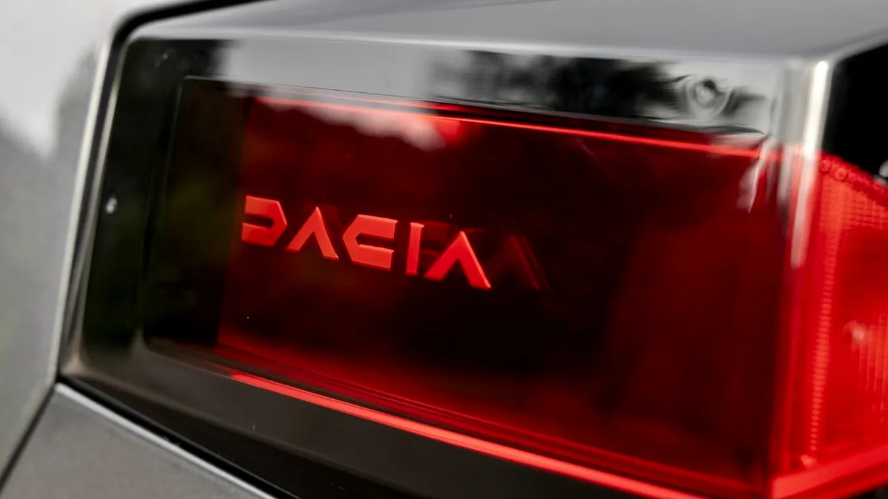 Dacia-Duster-2024-1280-b7c8d7f260c723705158a7f29ca9b3a149 