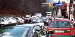 Ai rămas blocat în trafic pe DN 1? Iată câteva rute alternative pentru cele mai populare rute