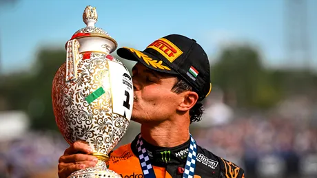 Lando Norris aduce prima victorie pentru McLaren în acest sezon. Verstappen și Antonelli completează podiumul