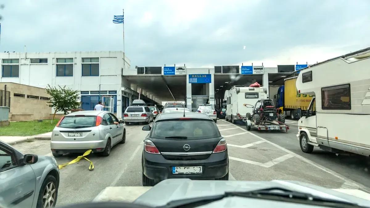 2025: Cât durează drumul cu mașina până în Thassos, Halkidiki sau Lefkada? Care e cea mai bună rută și cât costă