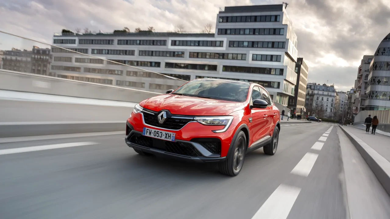 Cât costă noul Renault Arkana 1 